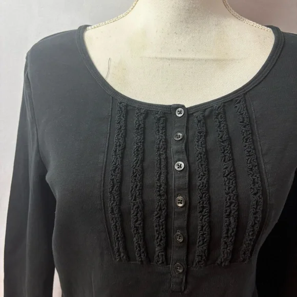 Jones New York Black Button-Down Top with Accents - Picture 2 of 9